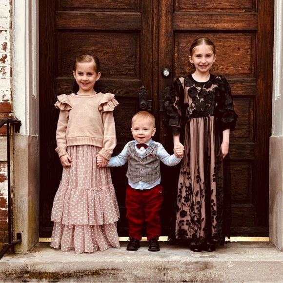 Meet your Posher, Kimberly - Picture 2 of 5